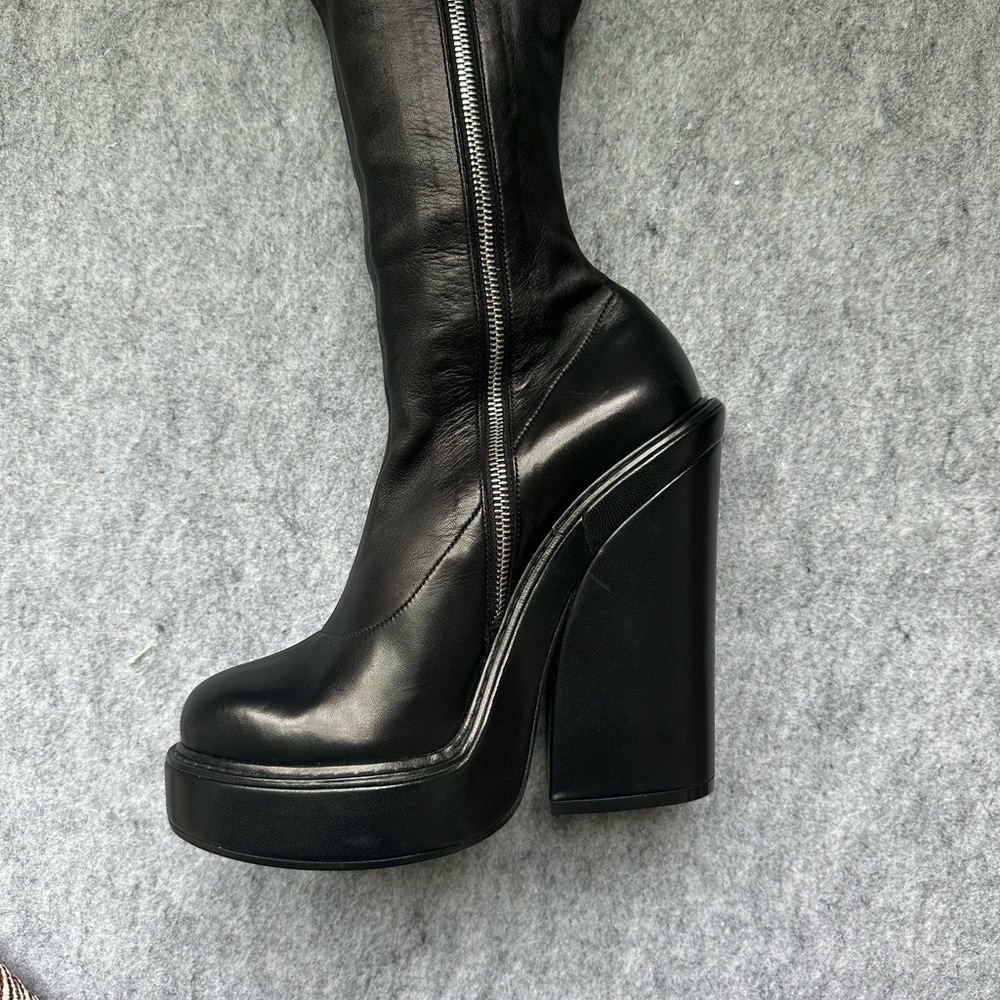 Givenchy “Look Book” Black Platform Leather Boots Size 39